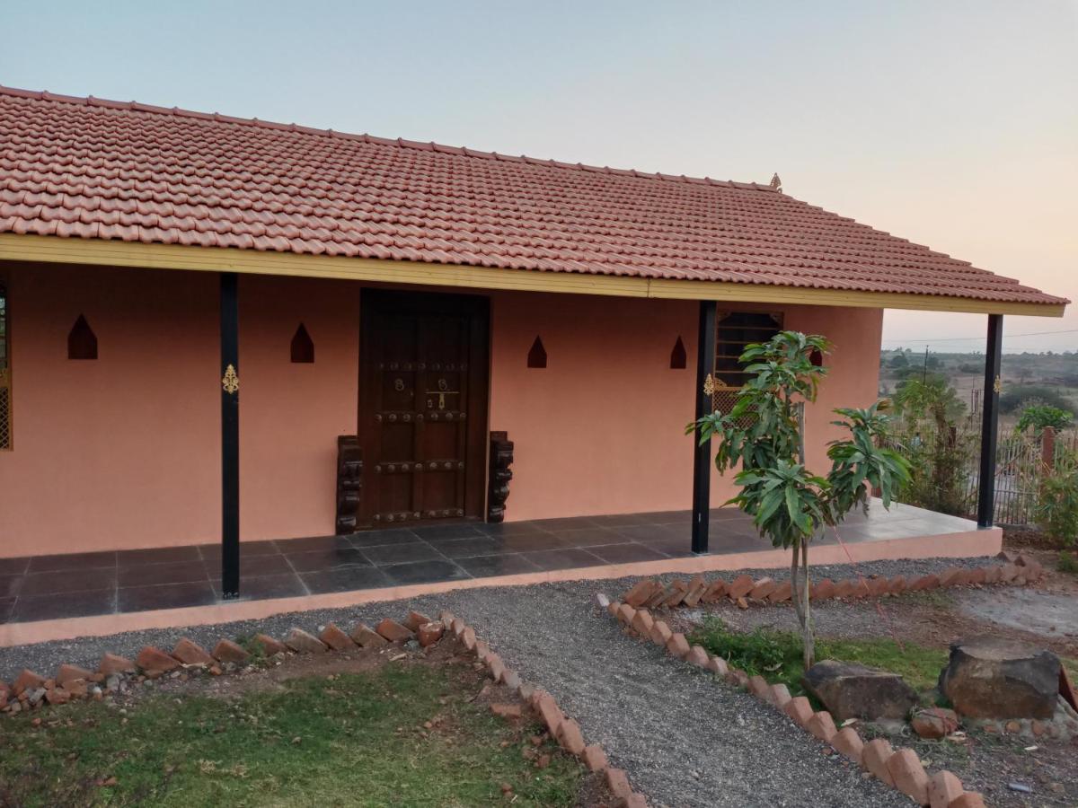 Mohole Wada, Ramshej Fort, Nashik Exteriör bild